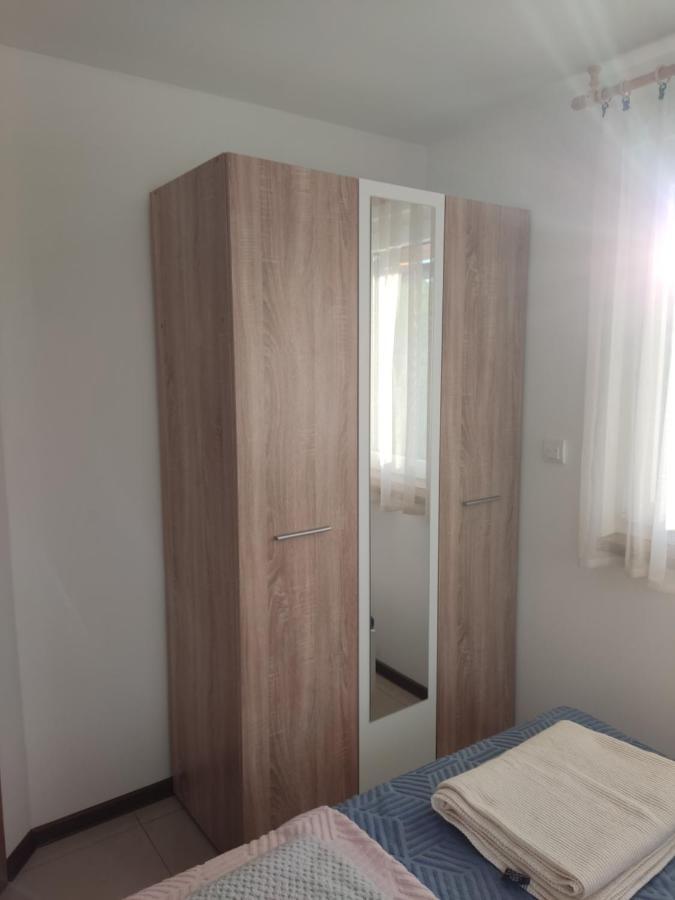 Apartmani Sladjana Novi Sad Esterno foto